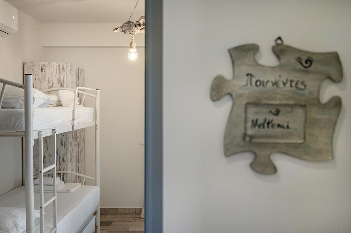 Meltemi Luxury Apartments Nea Roda Bagian luar foto
